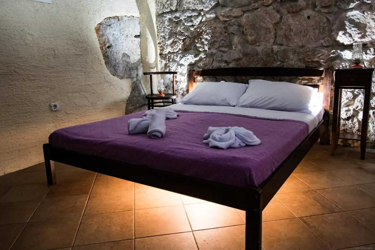 Guest House Risika 0*,  Croatia