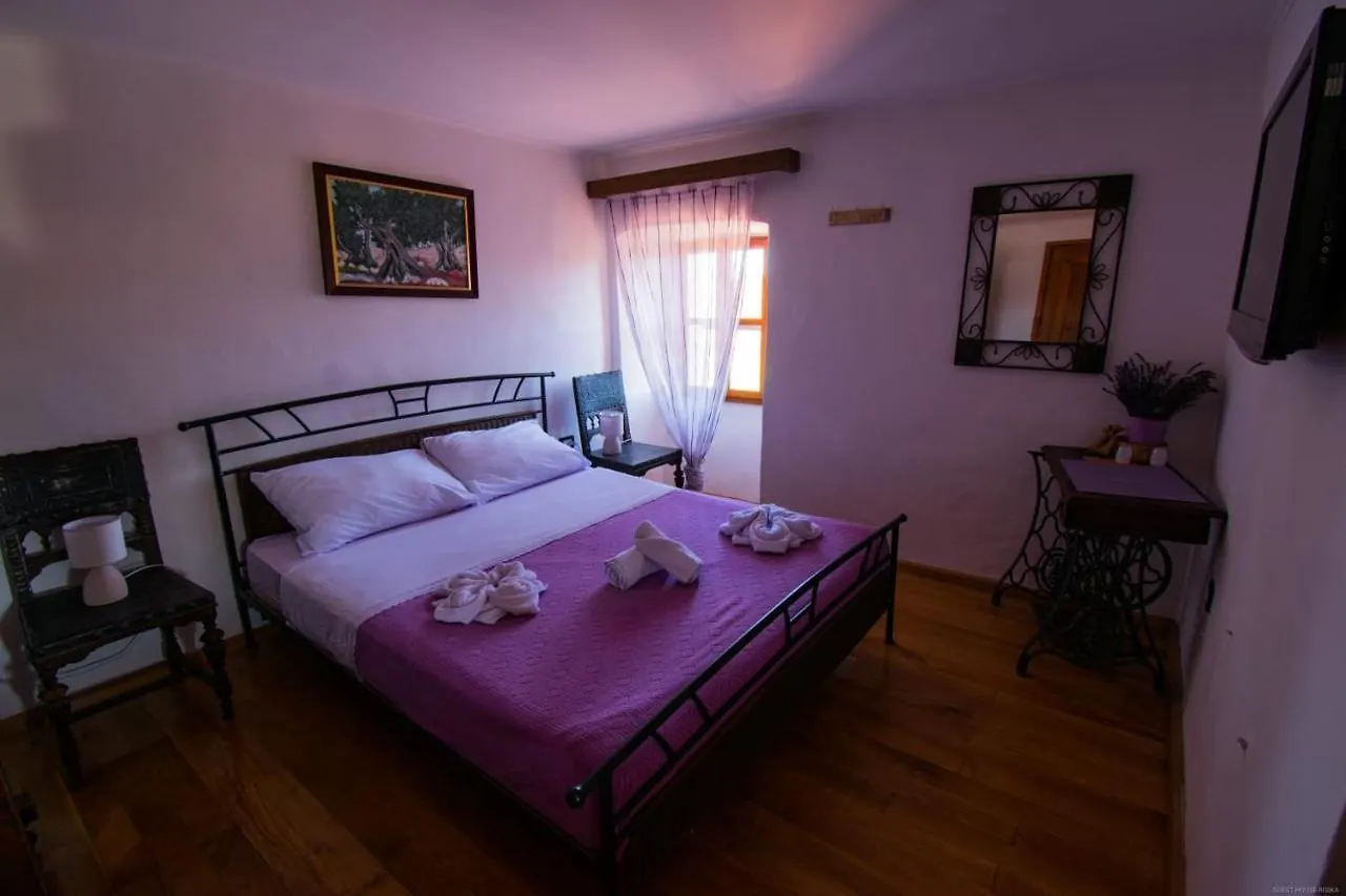 Guest House Risika